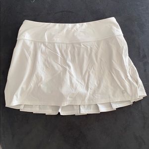 LuLu Lemon Athletica White Squart